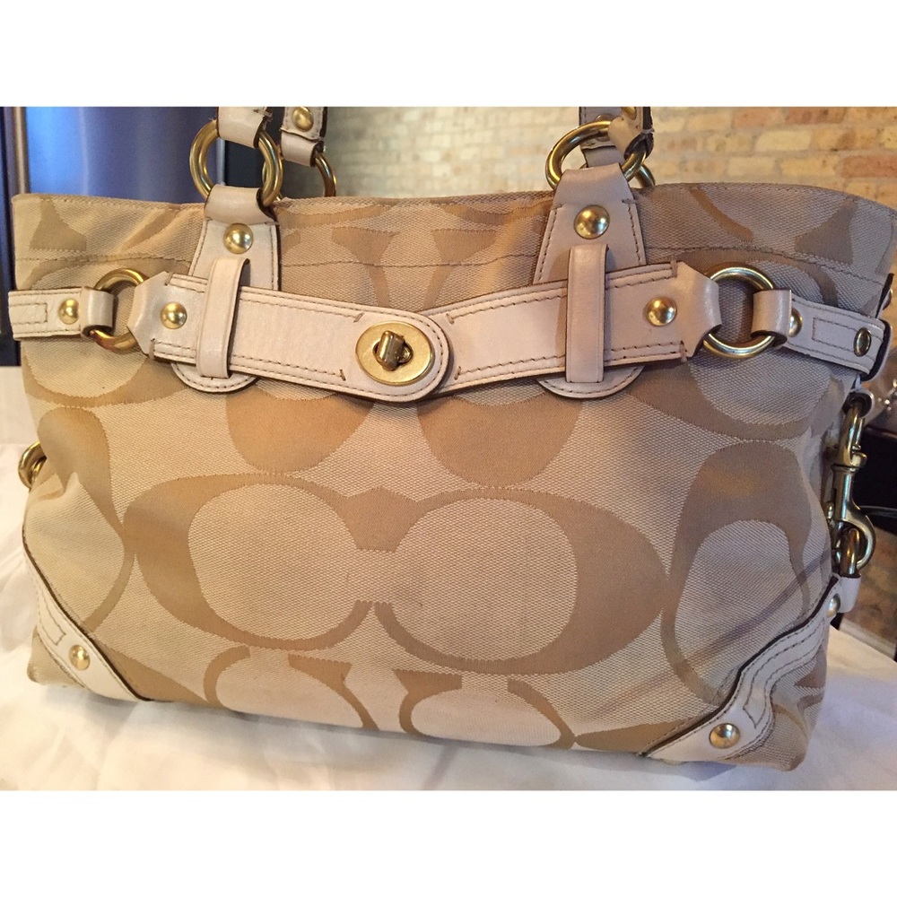 Beautiful Beige Coach Purse - Picture 2 of 7